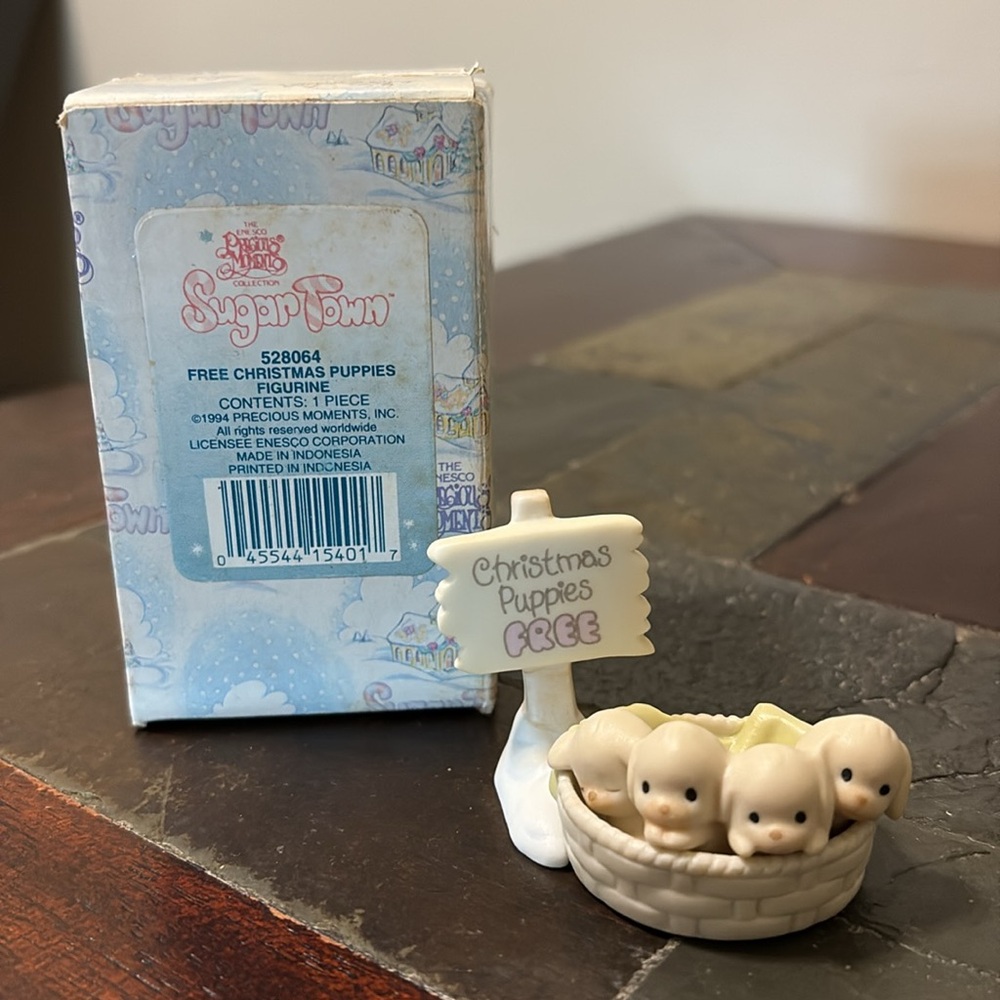 Free Christmas Puppies Precious Moments Sugar Town Figurine